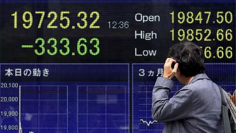 مؤشر نيكي يتراجع من أعلي مستوي له في 34 عامًا