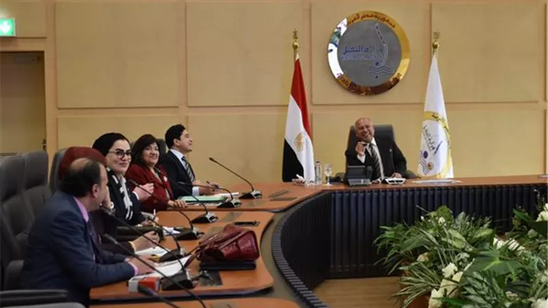 وزير النقل: خطة شاملة لتطوير ميناء دمياط