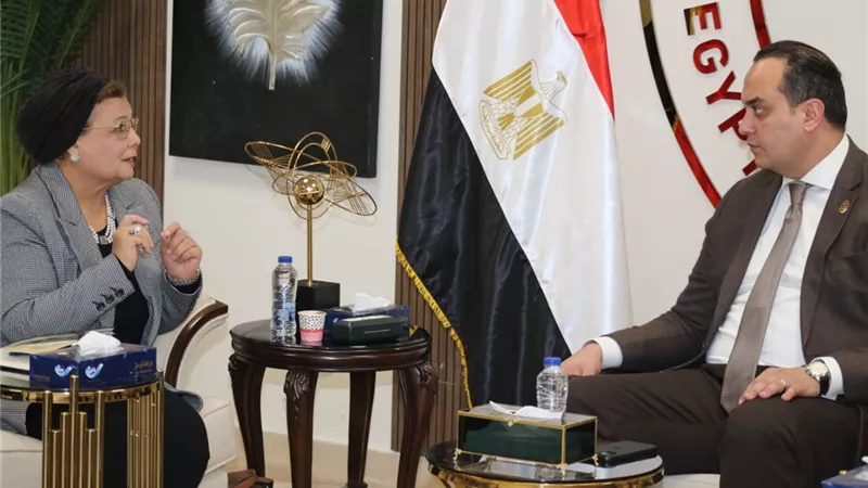 الرعاية الصحية: 4 برامج تدريبية لأطباء النساء والتوليد بالأقصر