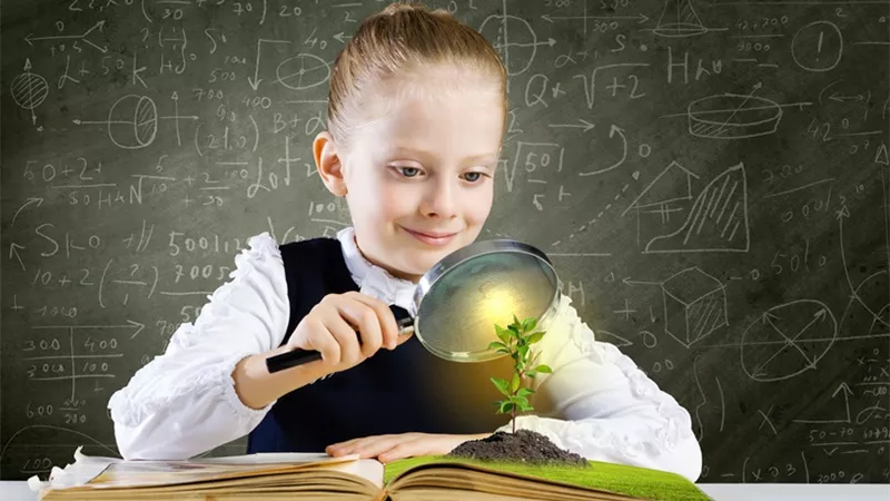 10 علامات تشير لذكاء طفلك..تعرف عليها