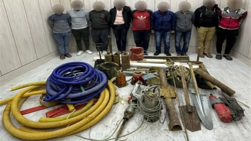 الكنز المدفون . ضبط 9 أشخاص ينقبون عن الآثار أسفل عقارين بالمعصرة