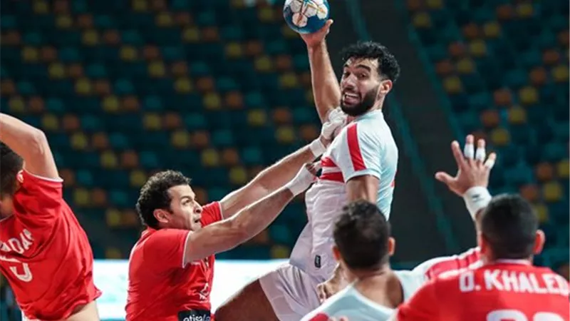 الزمالك ينتزع فوزا صعبا على الأهلي فى دوري اليد