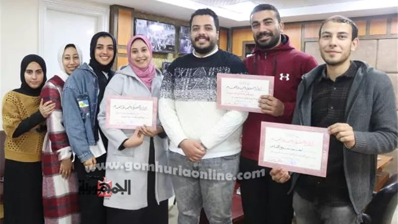 تكريم الفنيين المتميزين بمستشفى دمياط العام