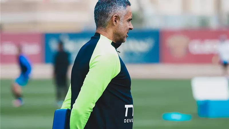 قبل مواجهة الاسماعيلى.. جوميز يطمئن على مصابي الزمالك