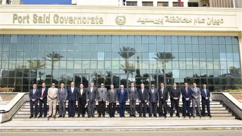 محافظ بورسعيد يستقبل رئيس الأكاديمية العربية للعلوم والتكنولوجيا
