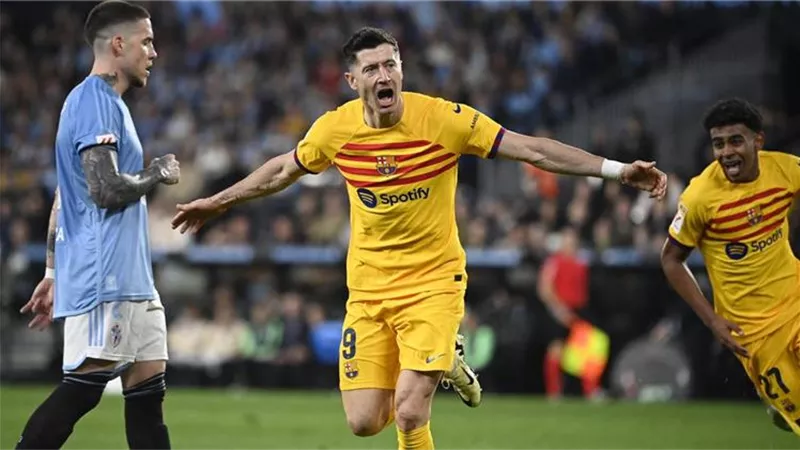 برشلونة يحقق فوزًا قاتلًا علي سيلتا فيجو بهدف ليفاندوفسكي في د97