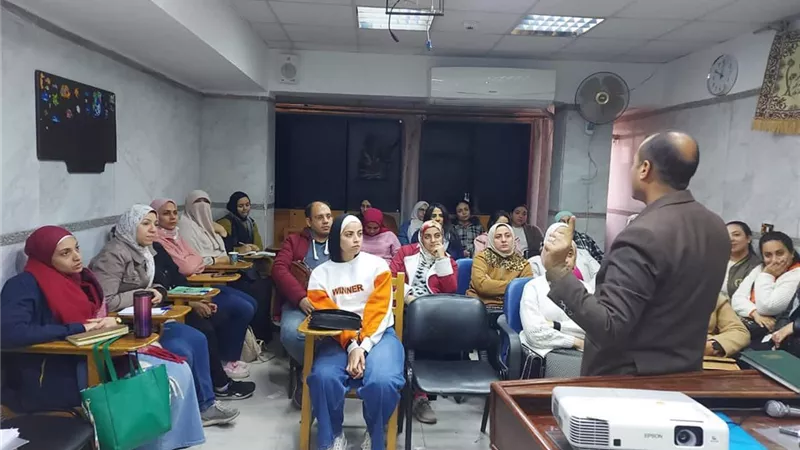 الصحة تنظم دورات تدريبية لرفع كفاءة الصيادلة بمحافظات الجمهورية