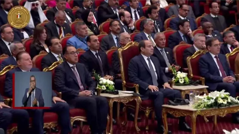 الرئيس السيسي يفتتح معرض ومؤتمر مصر الدولي للبترول 