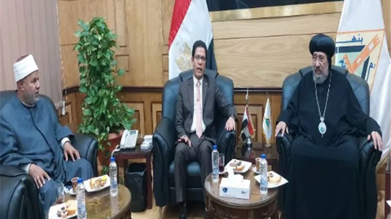 رئيس جامعة بنها يستقبل وفد بيت العائلة المصرية