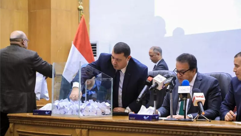 مدير صحة الشرقية يهنئ الفرق الطبية الفائزة بقرعة بعثة الحج