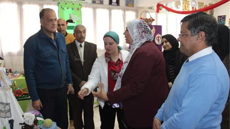 مدير تعليم الإسماعيلية يشيد بمعرض الإقتصاد المنزلي