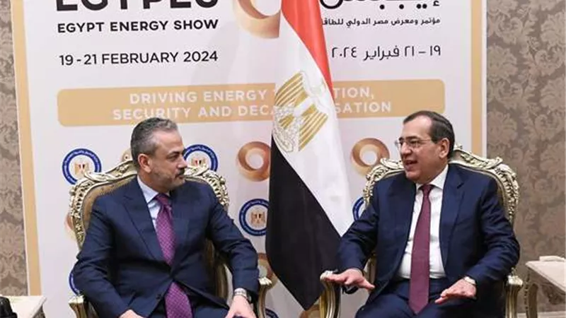 وزير البترول يبحث مع نظيره العراقي التوسع في التعاون بين البلدين