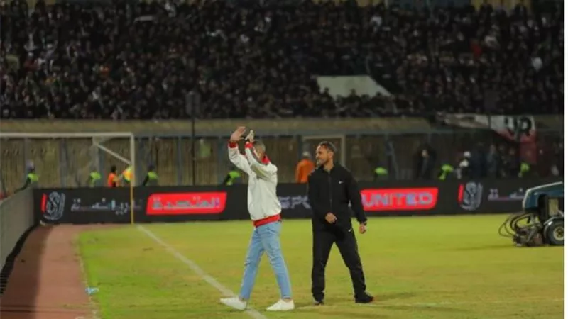 جماهير الإسماعيلي تحتفي بسعفان الصغير