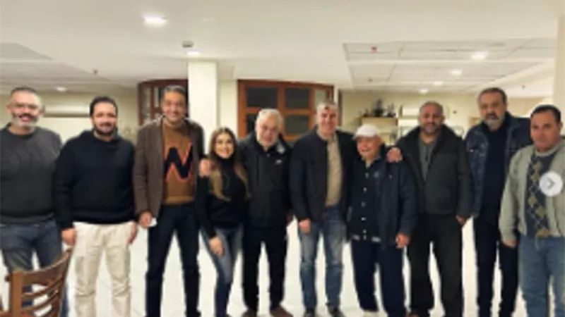 احمد شوبير مع روجينا فى 