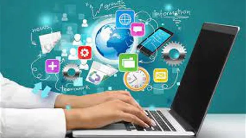 الوزراء: العمل المستقل عبر الإنترنت يشكل جزءًا متناميًا من سوق العمل