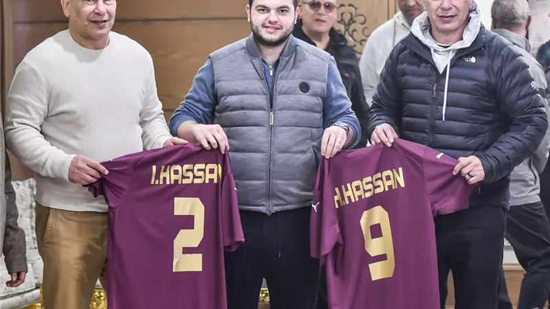 سيراميكا كليوباترا يحتفي بجهاز منتخب مصر