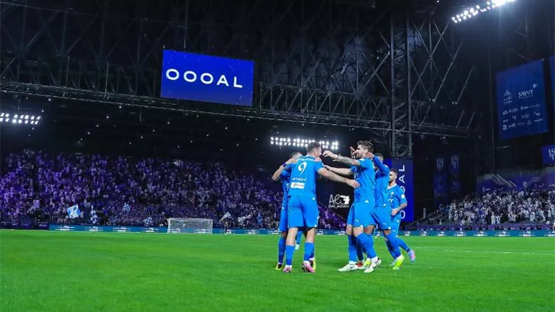 الإماراتي عادل النقبي حكما لمباراة الهلال وسباهان بدوري الأبطال
