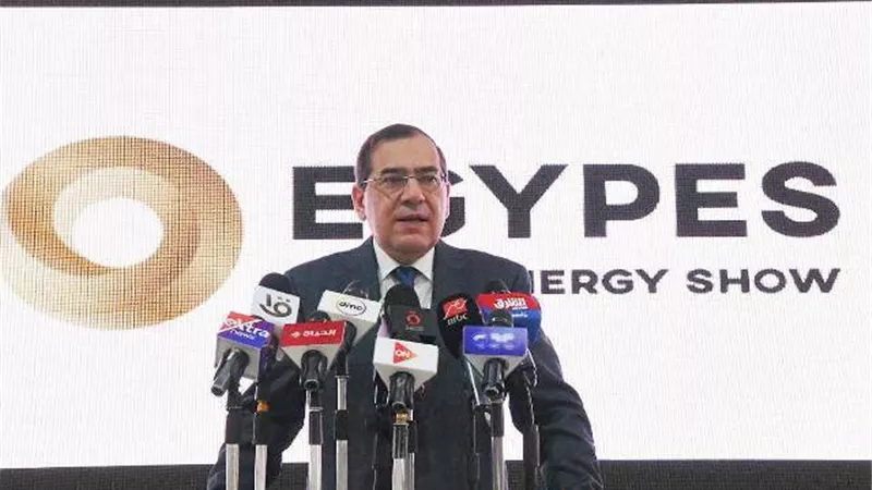 وزير البترول: أهمية الغاز الطبيعى كوقود نظيف لتحقيق التحول الطاقي