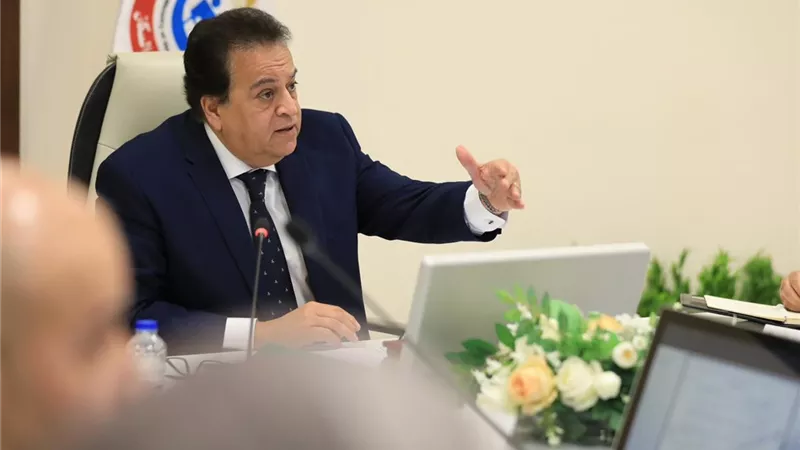 عبد الغفار يوجه بتشديد الرقابة على بنوك الدم وتطبيق العقوبات حال عدم الالتزام
