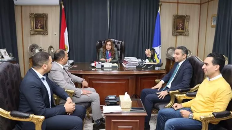 محافظ دمياط تعلن إطلاق ندوات توعوية للمجتمع بتكنولوجيا المعلومات