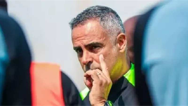 جوميز يعقد جلسة منفردة مع الجزيري في مران الزمالك