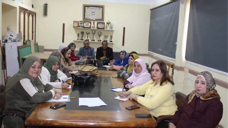 تعليم المنيا يعرض خطة تطوير مرحلة رياض الأطفال