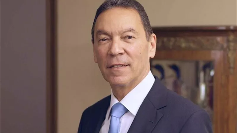 بعد صراعه مع مرض السرطان..الصحة تنعى الدكتور هانى الناظر