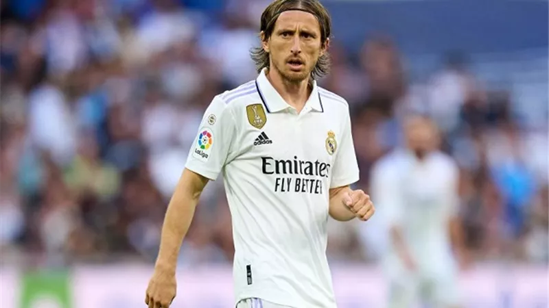 مودريتش يحسم موقفه النهائي من الاعتزال بعد اقتراح أنشيلوتي