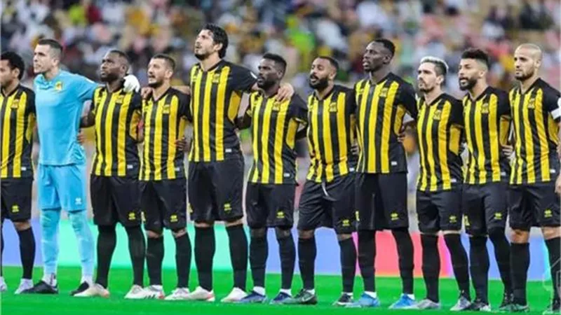 حجازي يقود تشكيل اتحاد جدة أمام نافباخور بدوري أبطال آسيا