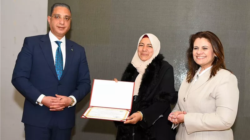 وزيرة الهجرة تختتم زيارتها للفيوم بحضورها مؤتمرًا جماهيريًا