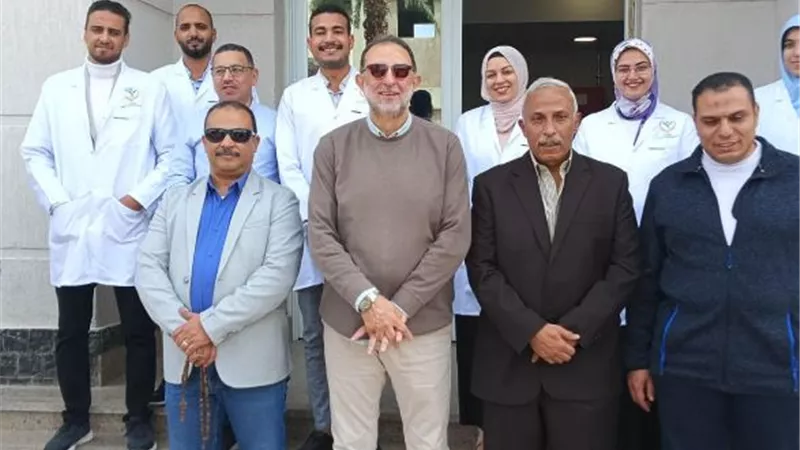 الهوبي يتفقد فرع ومعمل سلامة الغذاء بميناء نويبع