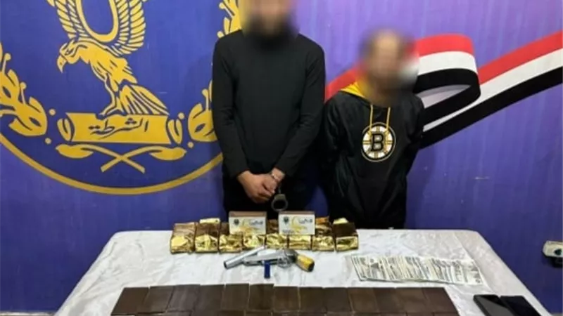 بينهم سيدة .. ضبط 4 تجار مزاج بالقاهرة