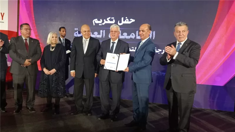 وزير التعليم العالى يكرّم جامعة المنصورة لتقدمها بالتصنيف العربى