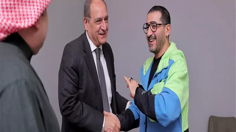 أحمدحلمي عن حضور سفير مصر بالسعودية مسرحية 