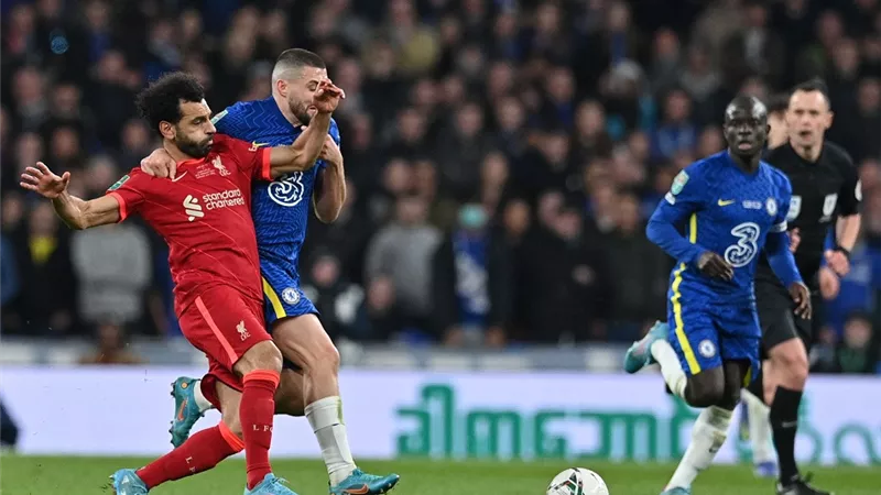 مدافع تشيلسي: أتمنى مشاركة محمد صلاح بنهائي كأس كاراباو