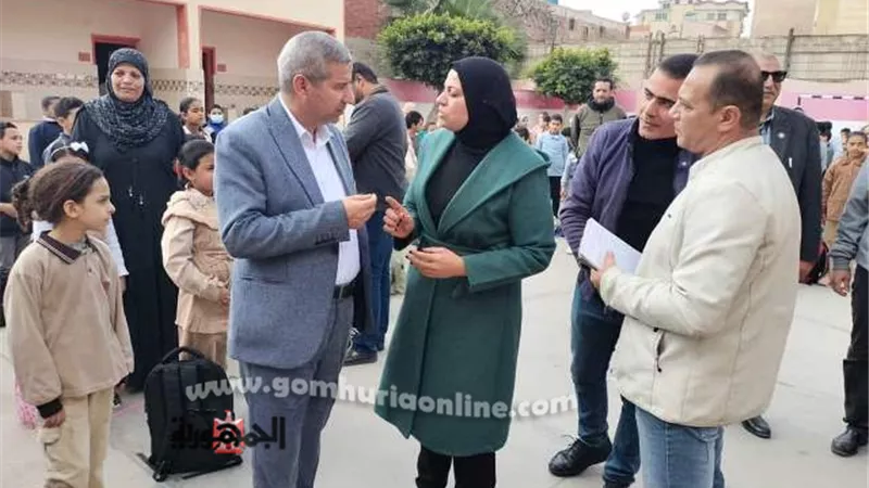 وكيل تعليم دمياط يفاجئ مدارس السرو