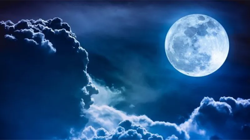 أقوال الفقهاء في حكم إحياء ليلة النصف من شعبان