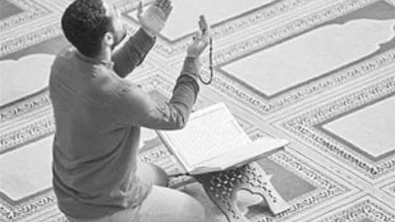 6 منح ربانية لمن يؤديها..صلاة تغفر ذنوبك كلها فى النصف من شعبان