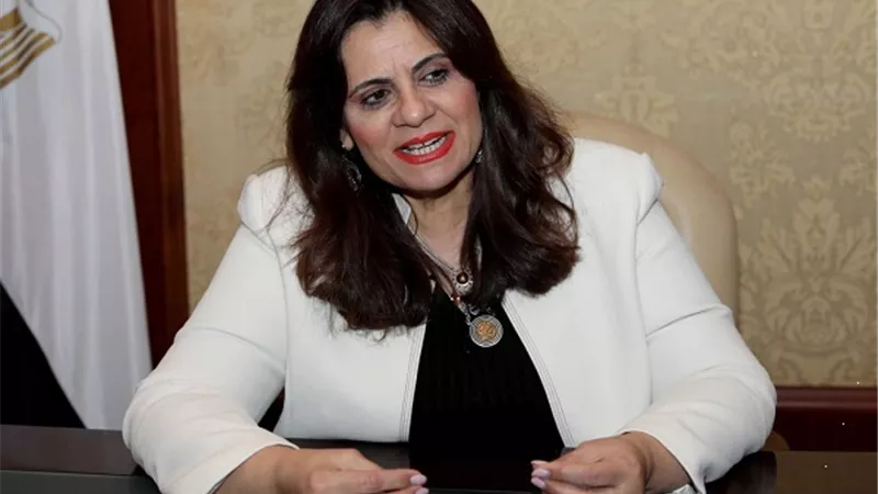 الهجرة : مهلة شهرين لاستلام قطع الأراضى السكنية لـ المصريين بالخارج