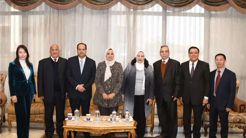 معهد كونفوشيوس بجامعة عين شمس يحتفل بعيد الربيع الصينى