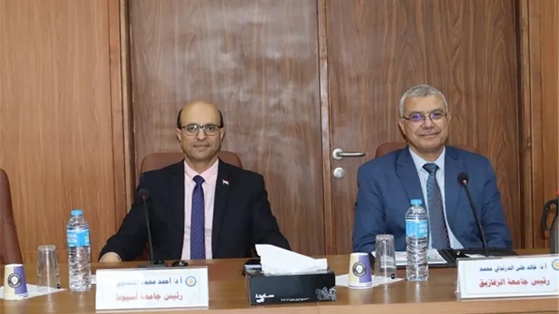 رئيس جامعة الزقازيق يشهد الاجتماع الدورى لـ المجلس الأعلى لـ الجامعات
