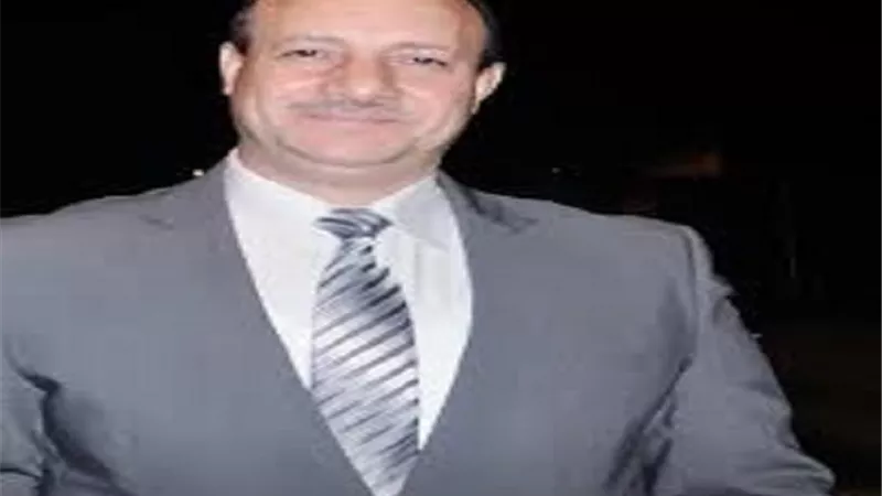 مصرع شخصين صدمهما قطار أثناء عبورهم مزلقان سكة حديد مطاي