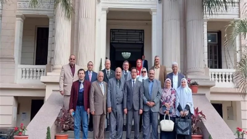 رئيس جامعة بنها يستقبل فرق المراجعة الخارجية للاعتماد البرامجي