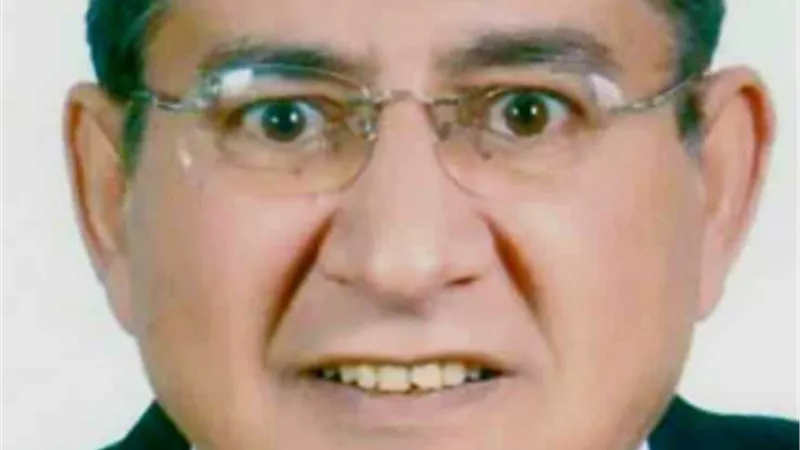 تشيع جنازة المنتج ممدوح يوسف بمسجد السيدة نفيسه يعد العصر