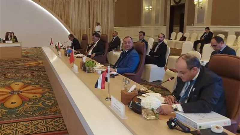 وزير الصناعة يدعو الدول العربية للاستمرار في التنسيق لوضع أجندة تجارية طموحة