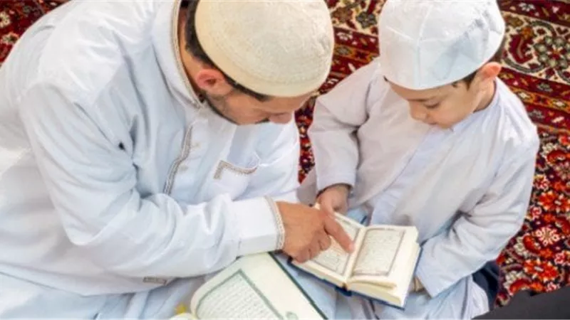 قبل رمضان..المفتي يوضح مسؤولية الآباء فى تعليم أولادهم أمور الدين