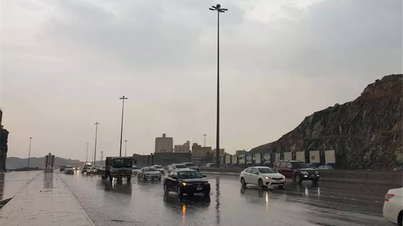 أمطار ورياح.. «الأرصاد» تكشف حالة الطقس غدًا الإثنين