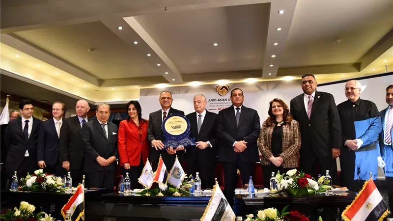 سها جندي: تعاون مشترك مع محافظة جنوب سيناء لدعم وتشجيع السياحة الصحية بمصر