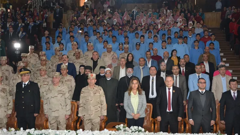 دمياط تكرم أسر الشهداء وذوي الهمم والمتفوقين