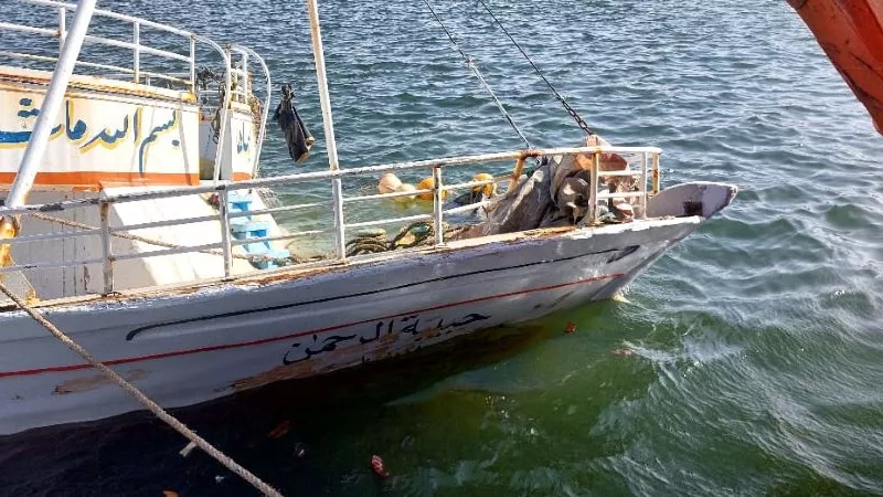حبيبة الرحمن اصطدمت بالرصيف فغرقت بميناء الاتكة